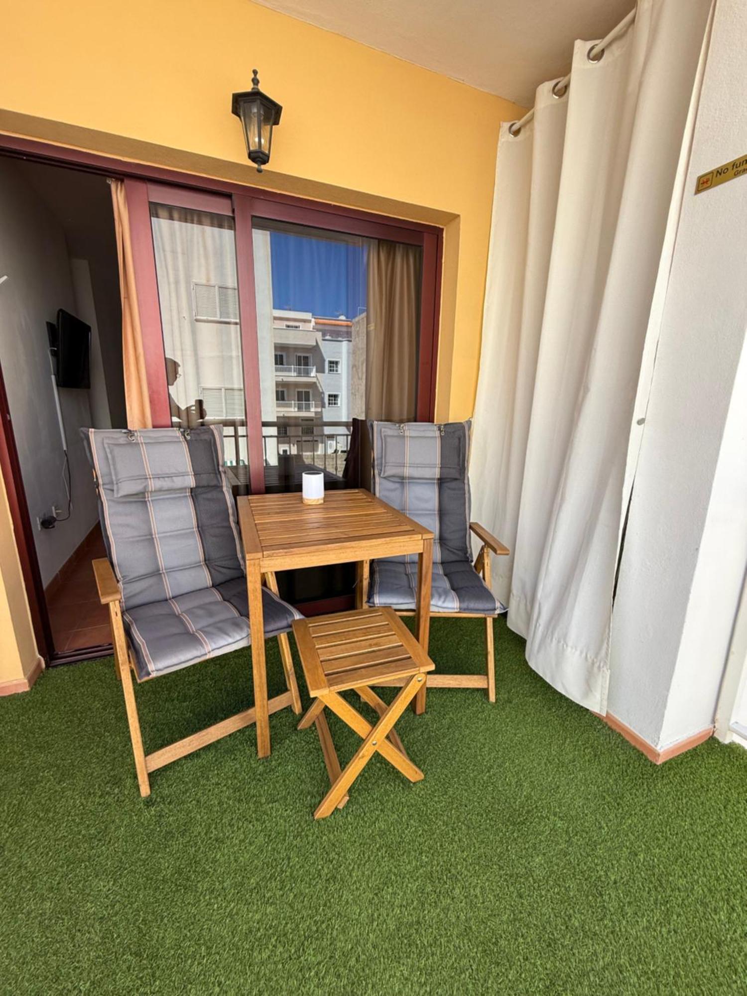 Apartamento Brisas Del Sur - Oasis Tenerife Sur Плайя-де-Сан-Хуан Экстерьер фото
